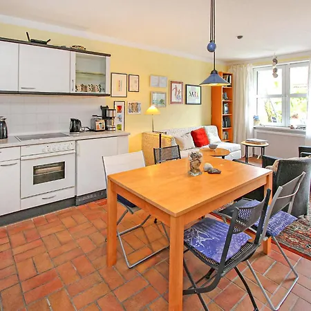 Ostseebad Apartment Prerow